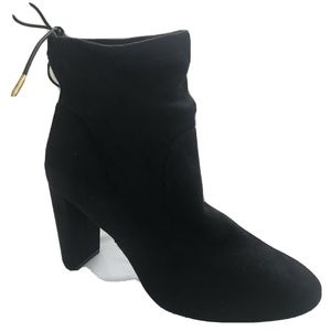 NEW Qupid 10M BLK Microfiber Booties 3.5" Heel EUC